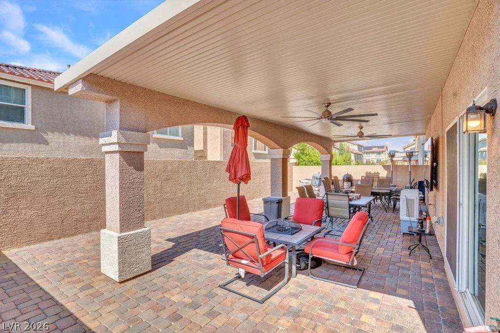 5910 Haleh, Las Vegas, NV 89141