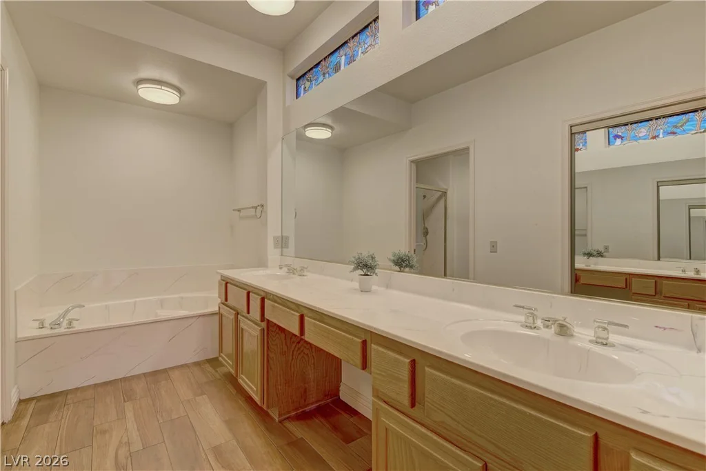 2516 Highvale, Las Vegas, NV 89134