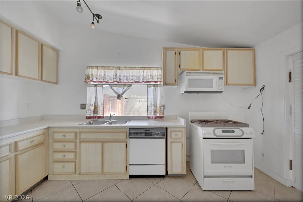 5380 Stirrup, Las Vegas, NV 89119