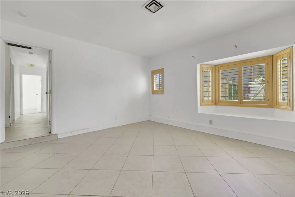 5380 Stirrup, Las Vegas, NV 89119