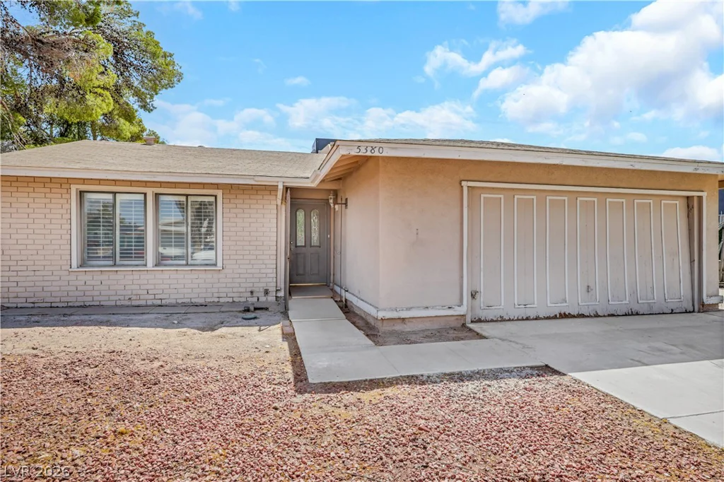 5380 Stirrup, Las Vegas, NV 89119