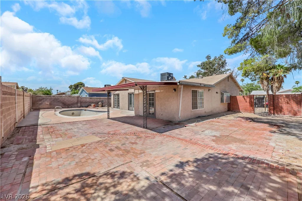 5380 Stirrup, Las Vegas, NV 89119