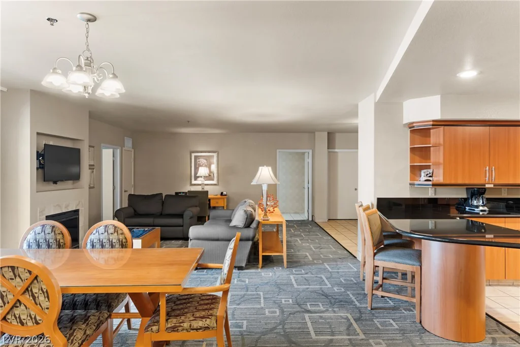 211 Flamingo, Las Vegas, NV 89169