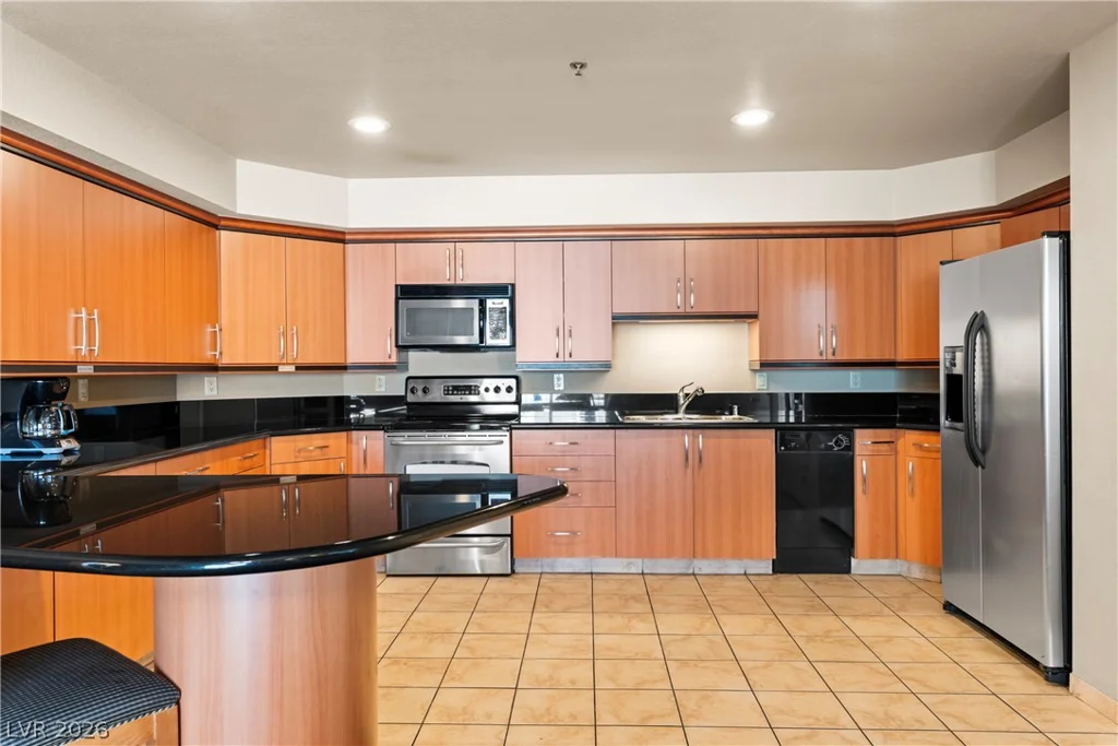 211 Flamingo, Las Vegas, NV 89169