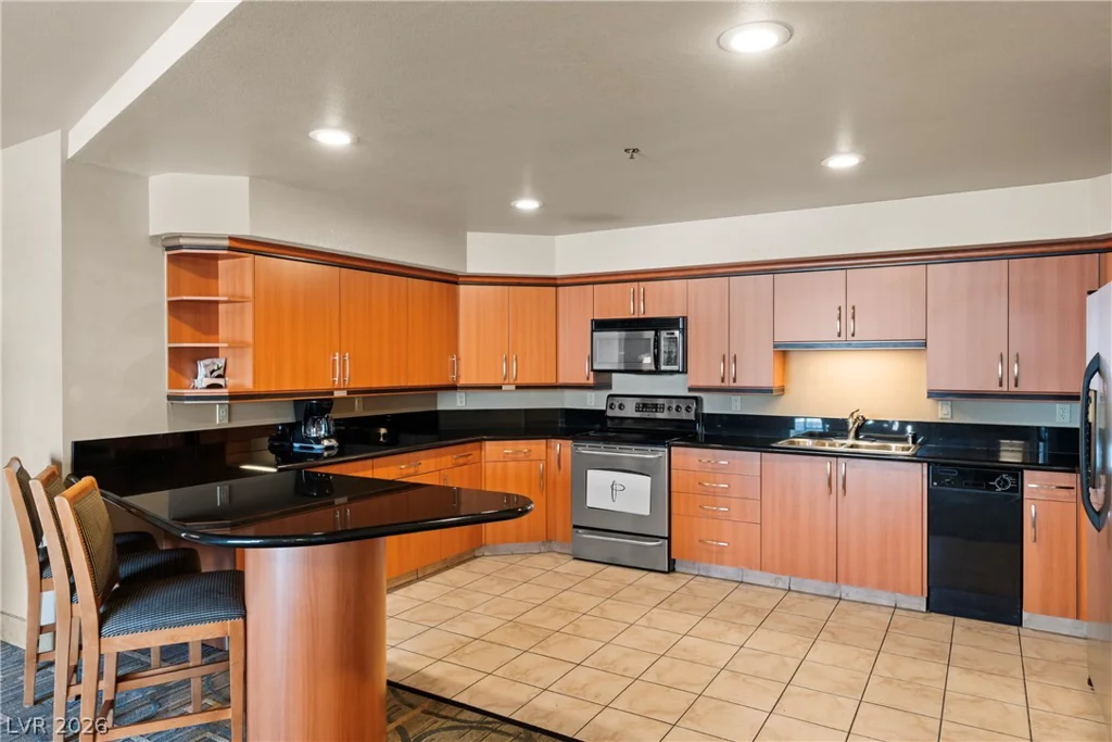 211 Flamingo, Las Vegas, NV 89169