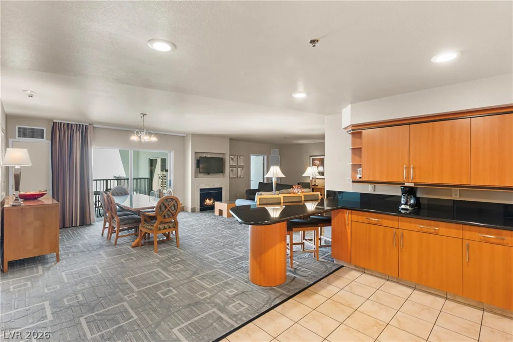 211 Flamingo, Las Vegas, NV 89169