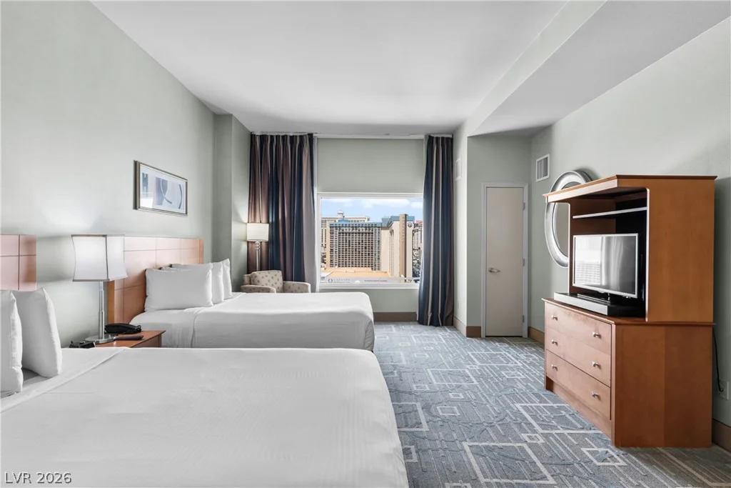 211 Flamingo, Las Vegas, NV 89169