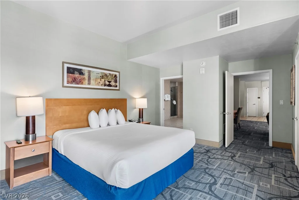 211 Flamingo, Las Vegas, NV 89169