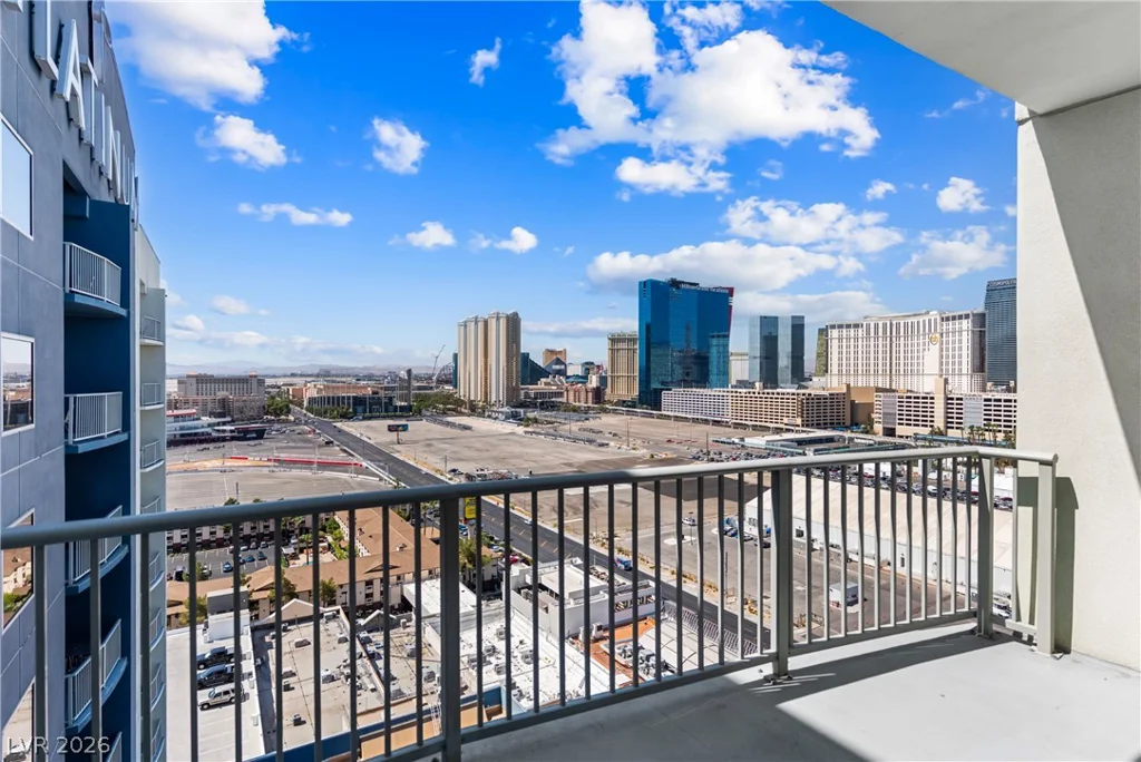 211 Flamingo, Las Vegas, NV 89169