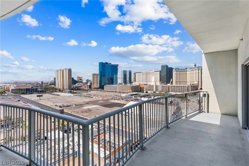211 Flamingo, Las Vegas, NV 89169