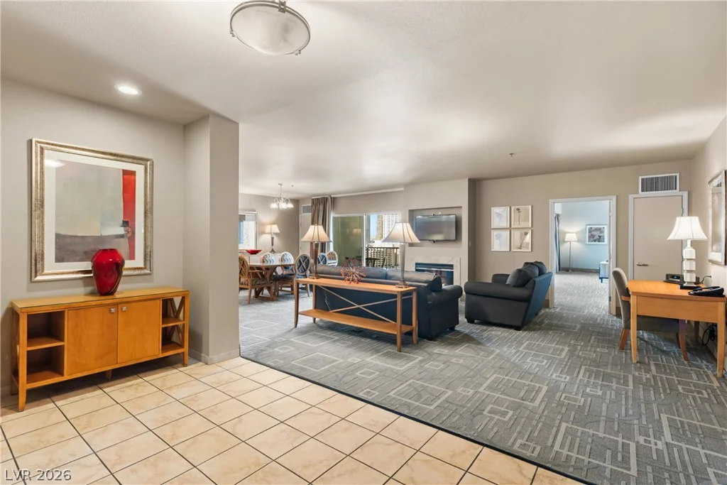 211 Flamingo, Las Vegas, NV 89169