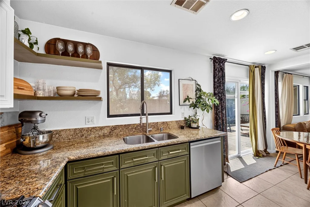 8717 Pitch Fork, Las Vegas, NV 89143
