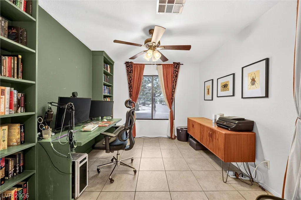 8717 Pitch Fork, Las Vegas, NV 89143
