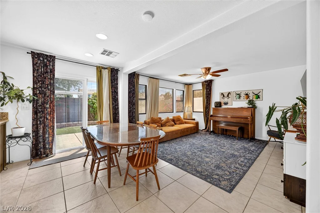 8717 Pitch Fork, Las Vegas, NV 89143