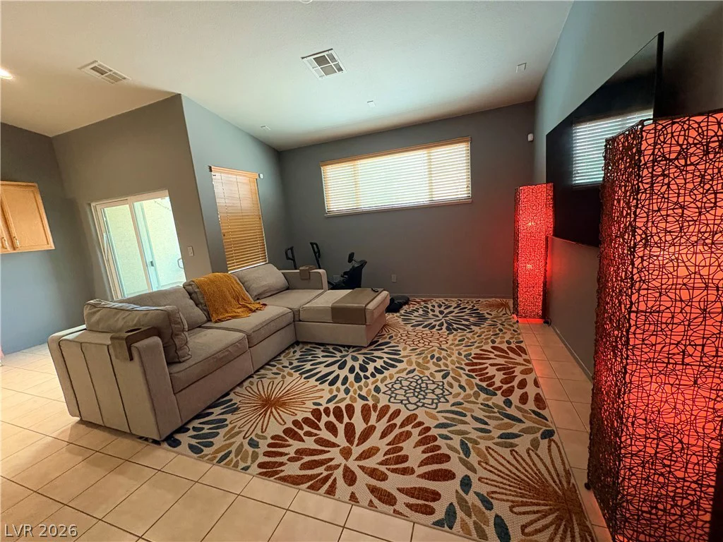 6163 Bayard, Las Vegas, NV 89148