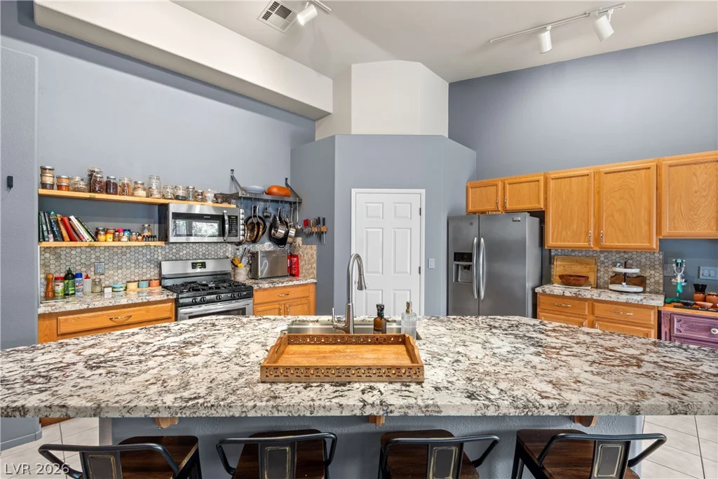 6163 Bayard, Las Vegas, NV 89148