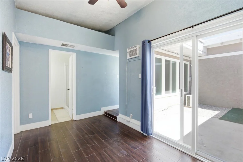 5333 Longridge, Las Vegas, NV 89146