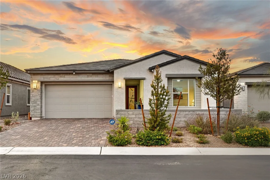 72 Navajo Bridge, Henderson, NV 89011