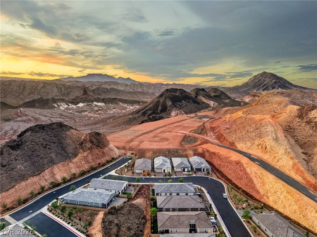 72 Navajo Bridge, Henderson, NV 89011