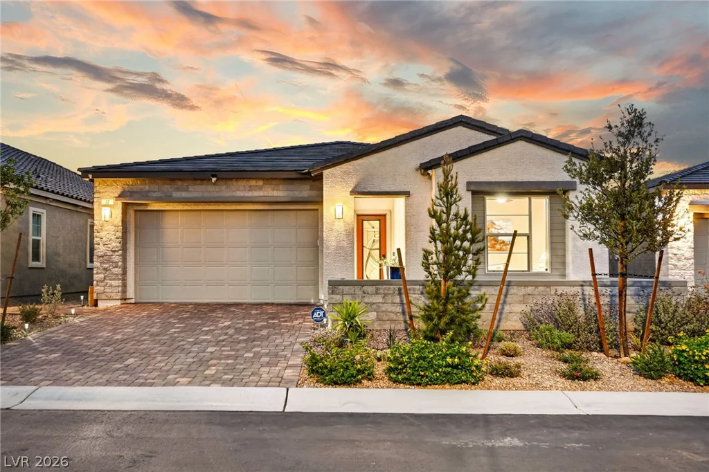 72 Navajo Bridge, Henderson, NV 89011