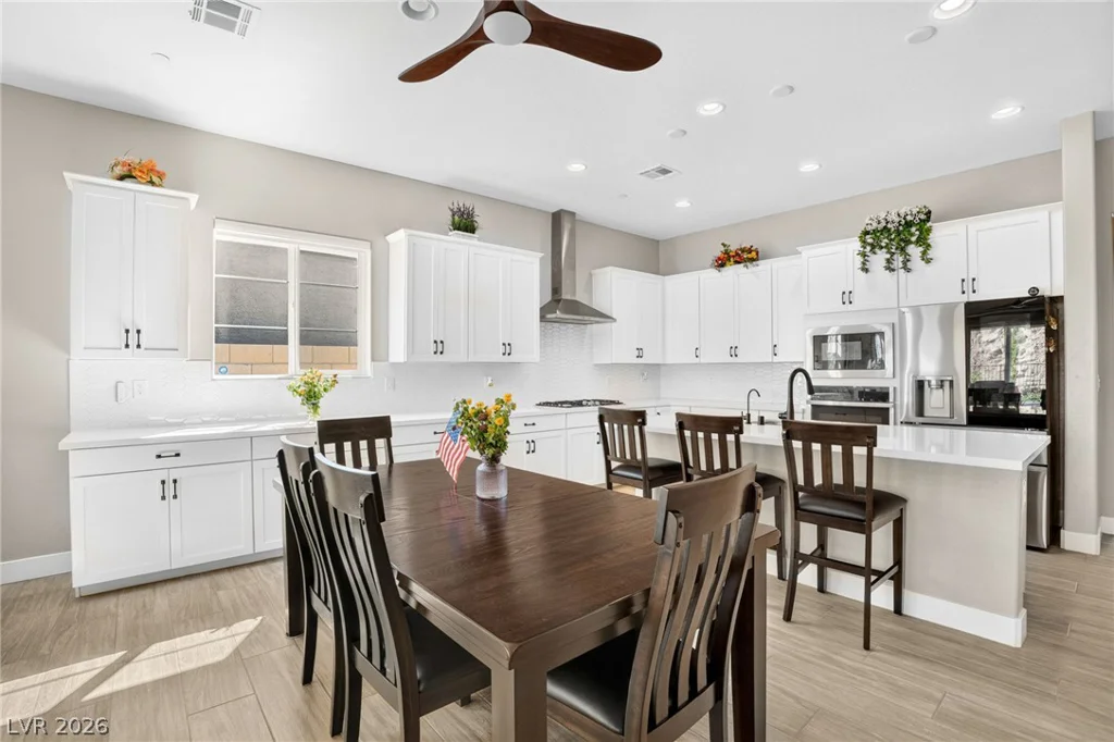 72 Navajo Bridge, Henderson, NV 89011