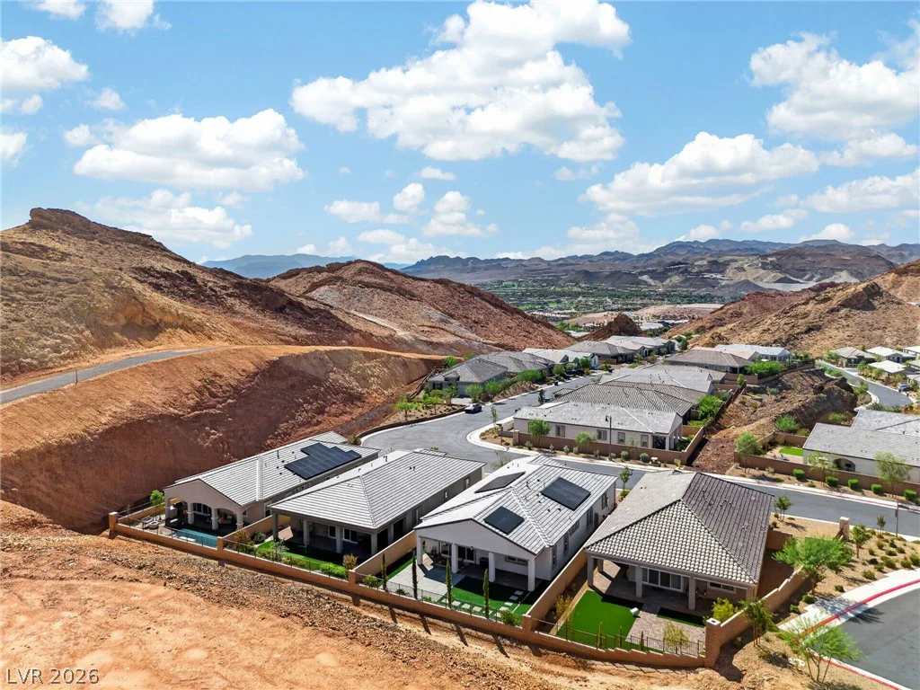 72 Navajo Bridge, Henderson, NV 89011
