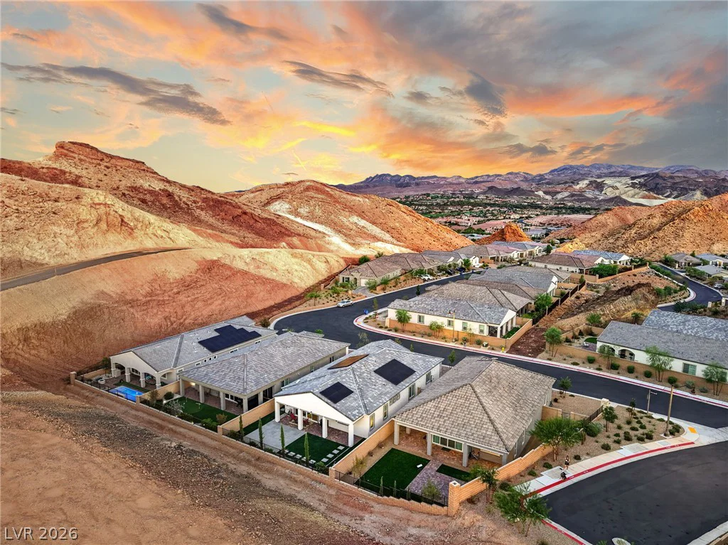 72 Navajo Bridge, Henderson, NV 89011