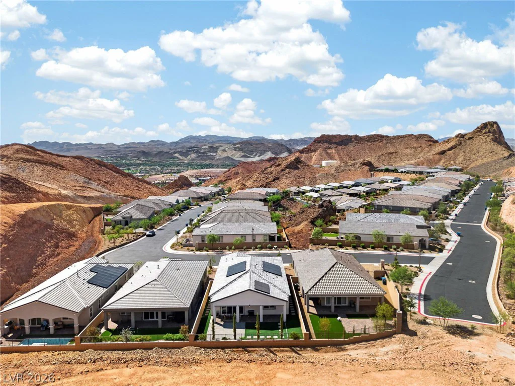 72 Navajo Bridge, Henderson, NV 89011
