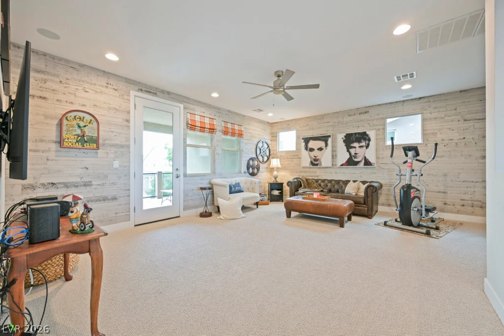8450 Great Outdoors, Las Vegas, NV 89166