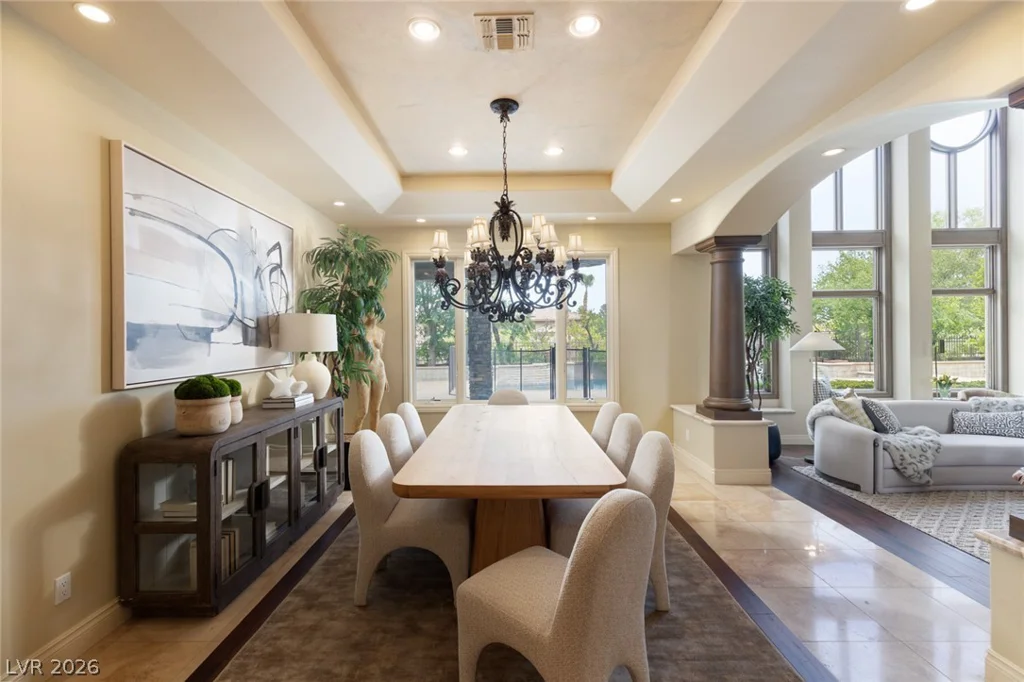 9908 Moon Valley, Las Vegas, NV 89134
