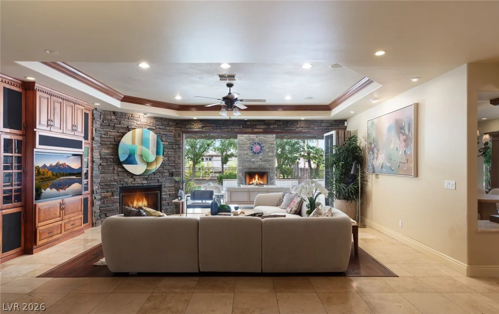 9908 Moon Valley, Las Vegas, NV 89134