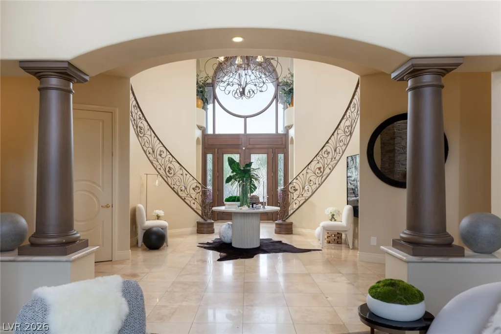 9908 Moon Valley, Las Vegas, NV 89134