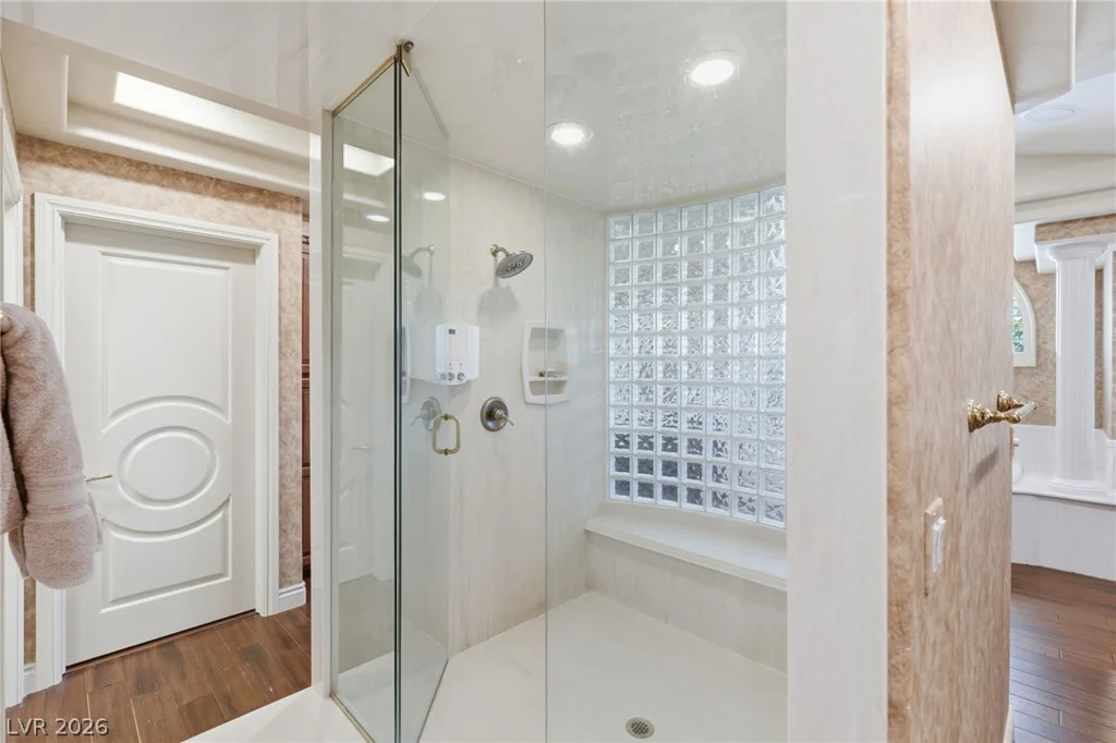 9908 Moon Valley, Las Vegas, NV 89134