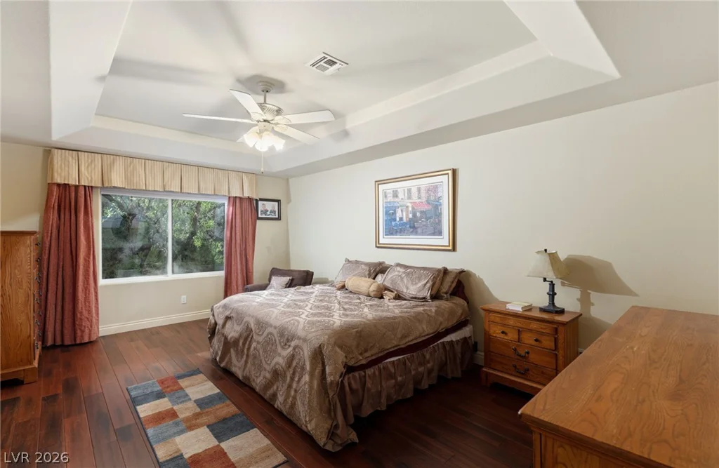 9908 Moon Valley, Las Vegas, NV 89134