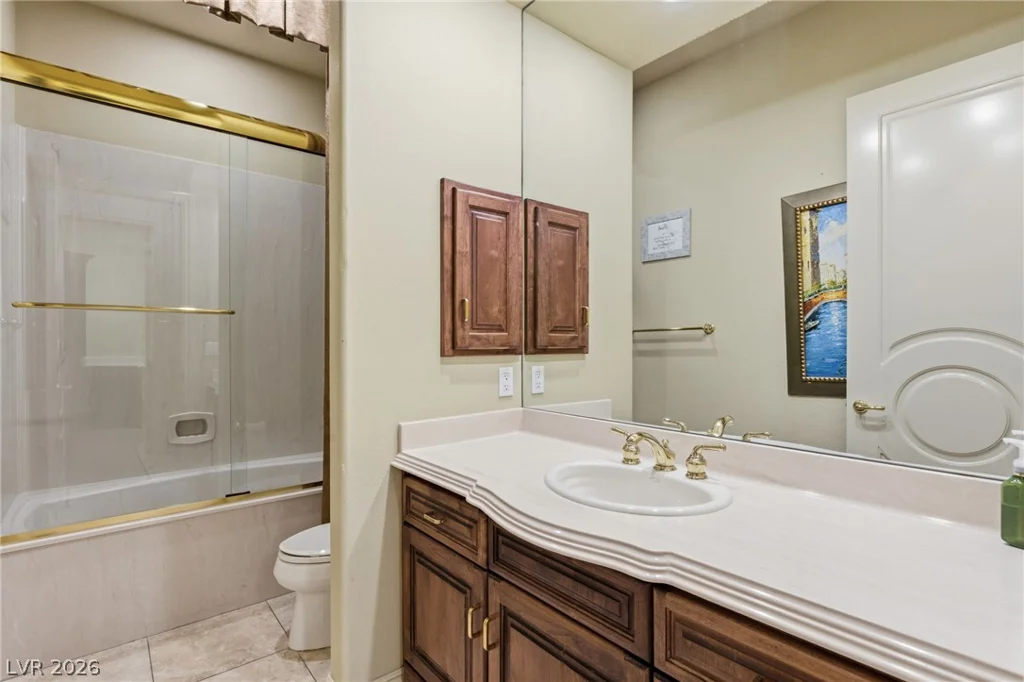 9908 Moon Valley, Las Vegas, NV 89134