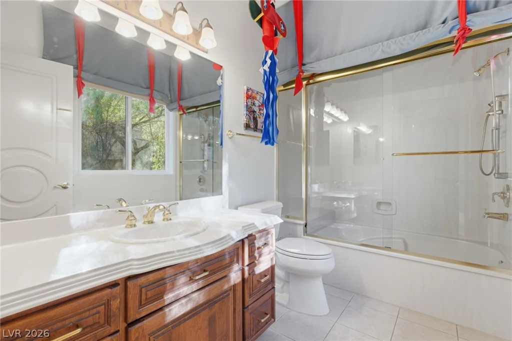 9908 Moon Valley, Las Vegas, NV 89134
