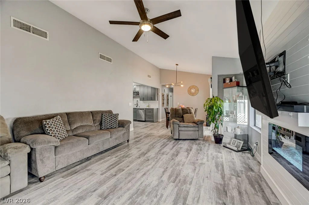 6712 Accent, Las Vegas, NV 89108