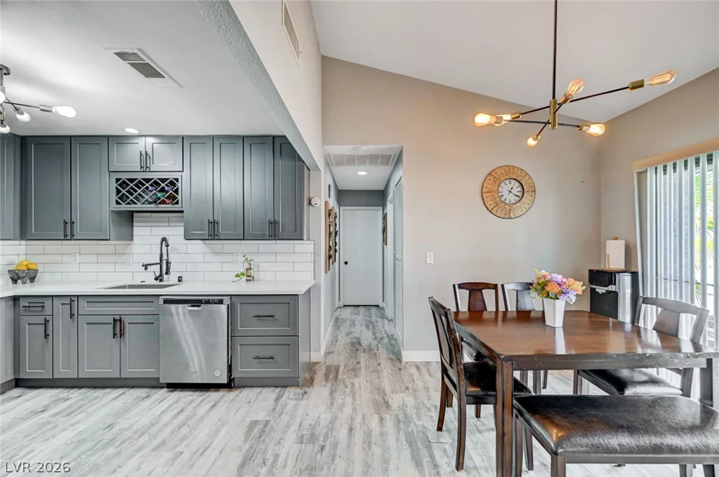 6712 Accent, Las Vegas, NV 89108