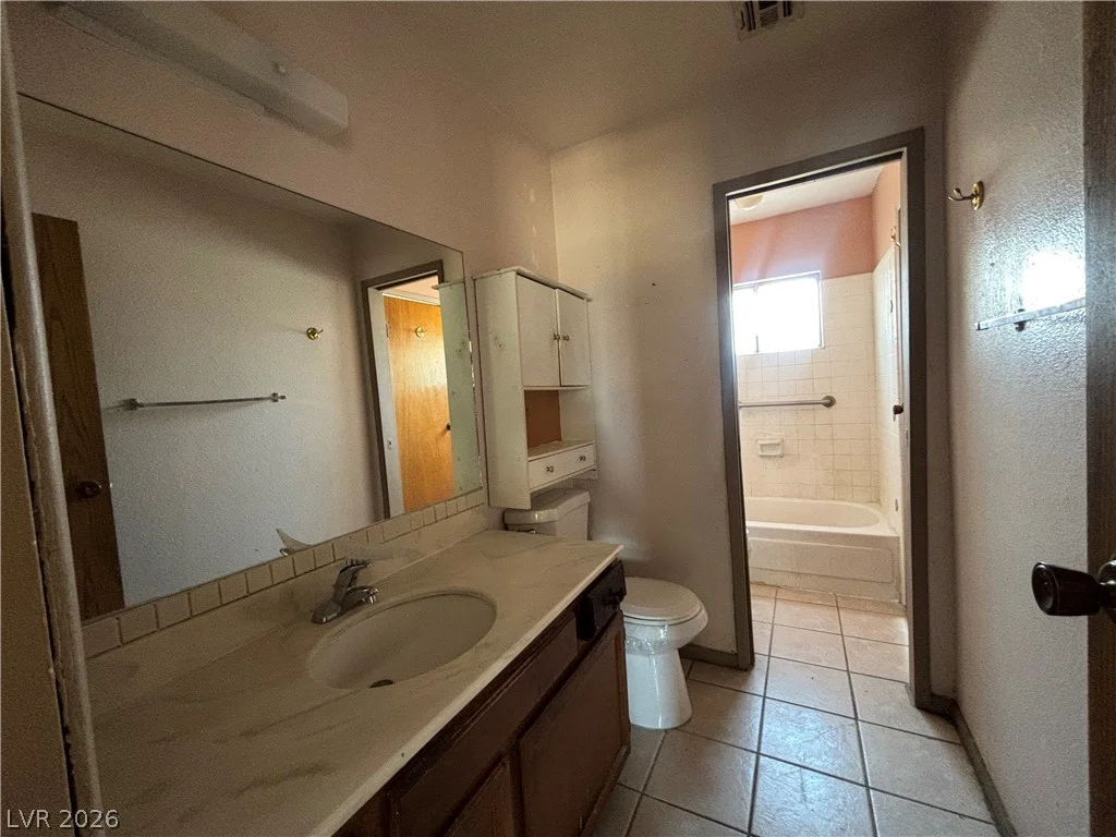 528 Close, Henderson, NV 89011