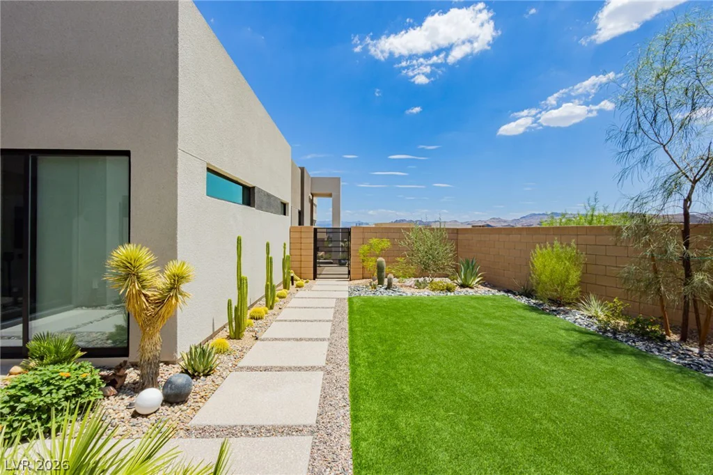 21 Sand Star, Henderson, NV 89011