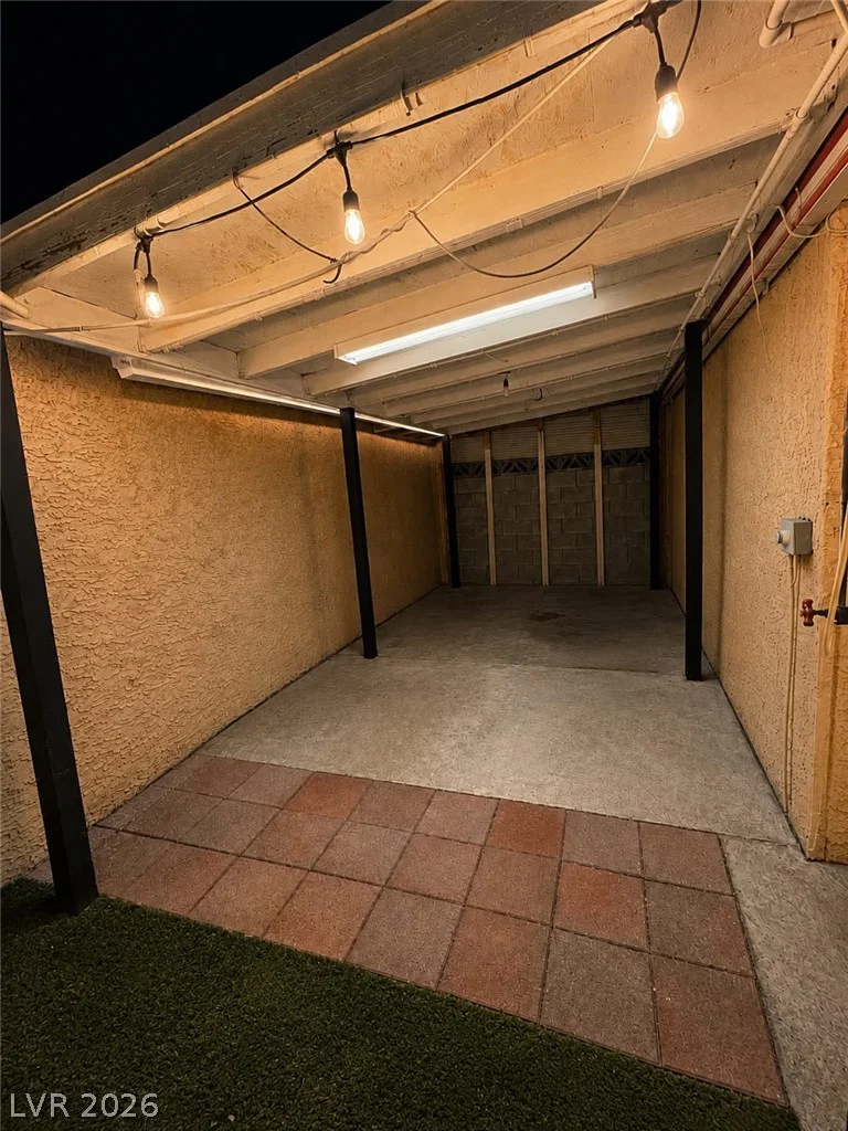 2735 Poppyseed, Las Vegas, NV 89142