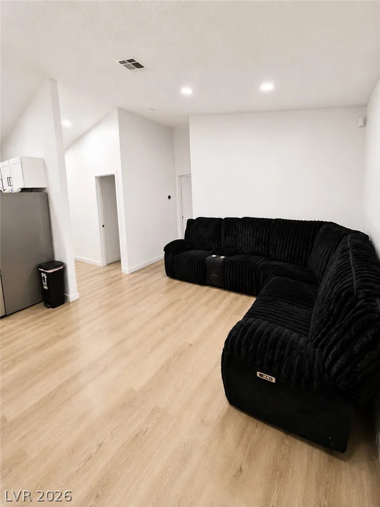 2735 Poppyseed, Las Vegas, NV 89142