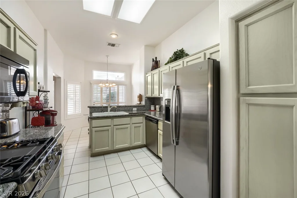 10413 Junction Hill, Las Vegas, NV 89134