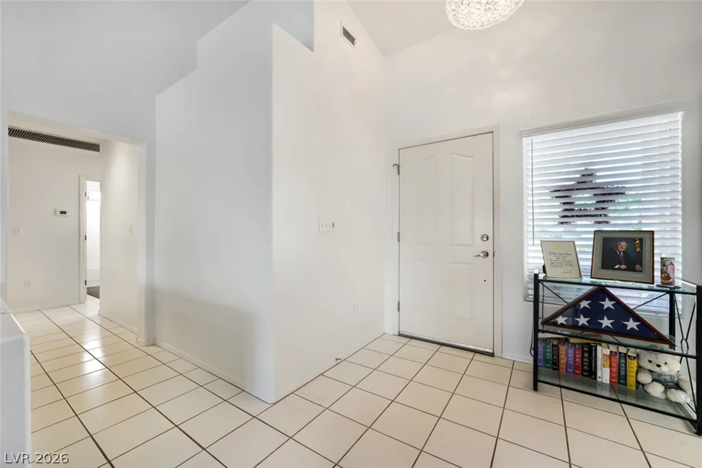 10413 Junction Hill, Las Vegas, NV 89134