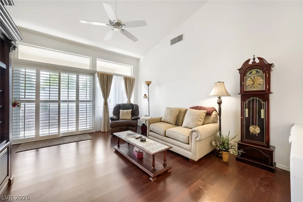 10413 Junction Hill, Las Vegas, NV 89134