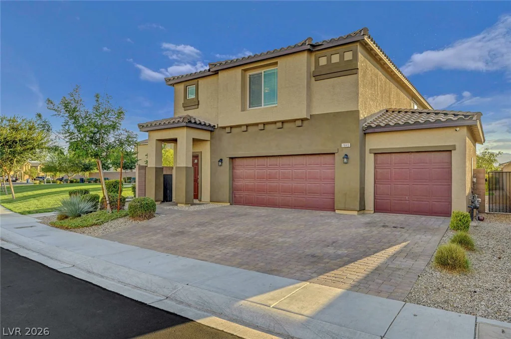 7845 Stone Forest, North Las Vegas, NV 89084