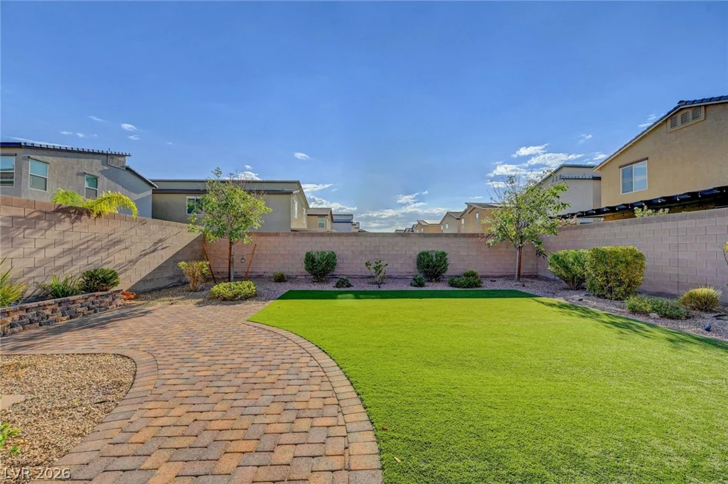 7845 Stone Forest, North Las Vegas, NV 89084