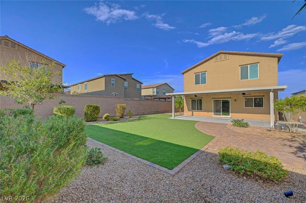 7845 Stone Forest, North Las Vegas, NV 89084