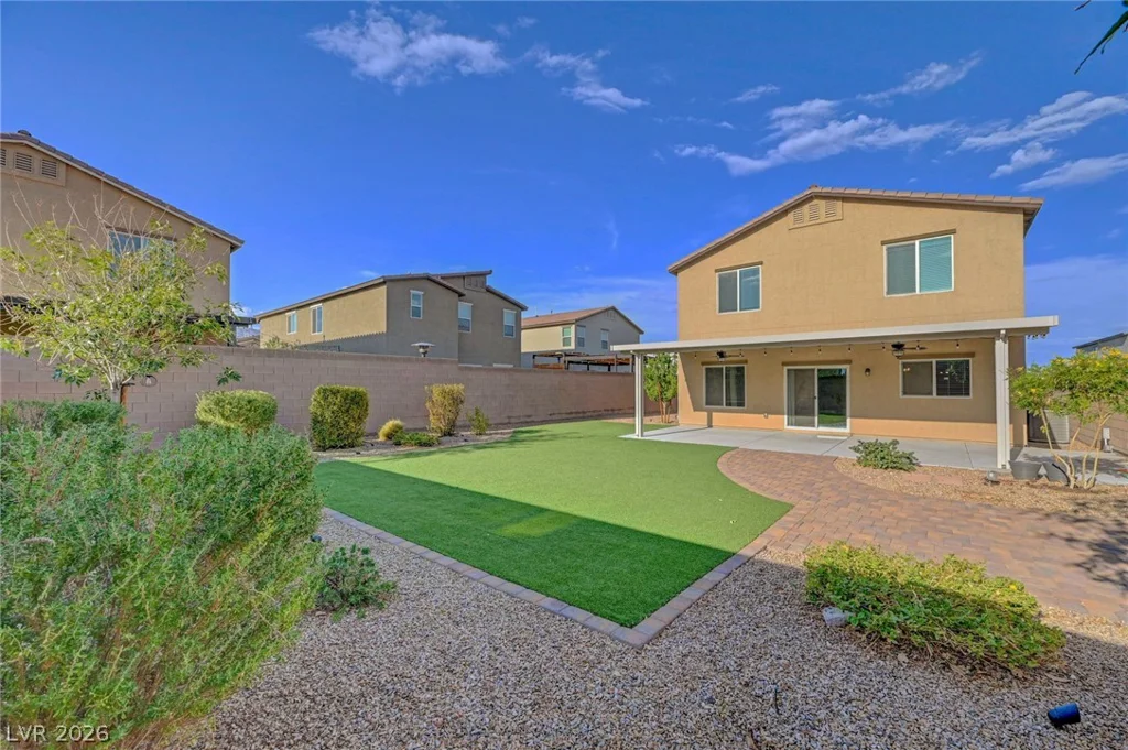 7845 Stone Forest, North Las Vegas, NV 89084