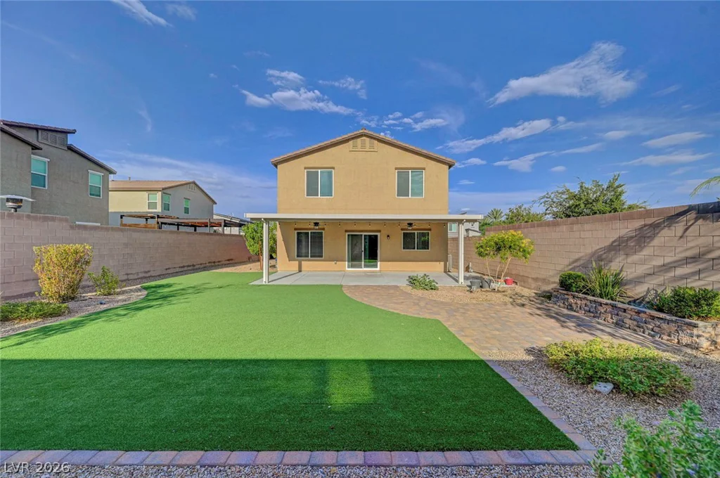 7845 Stone Forest, North Las Vegas, NV 89084